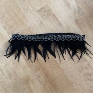Feather and rhinestone elastic belt